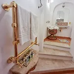 לינה וארוחת בוקר Barluzzi 4*