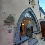 Barluzzi לינה וארוחת בוקר
