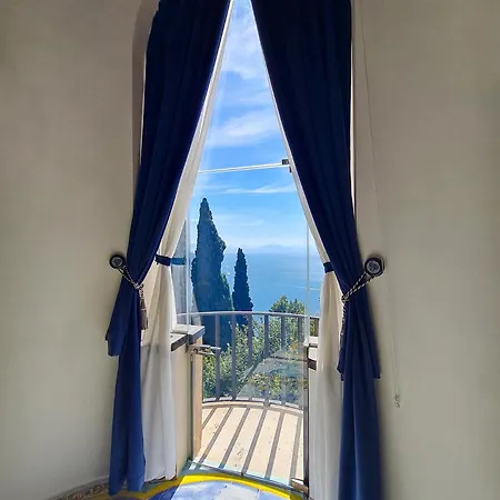 Barluzzi Oda ve Kahvaltı Ravello