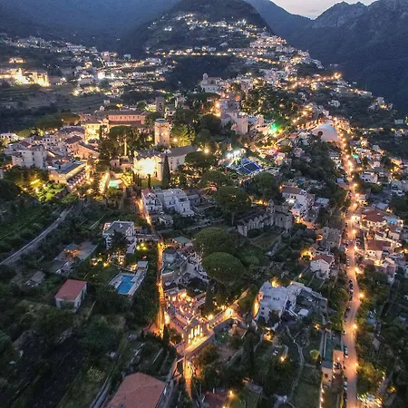 Oda ve Kahvaltı Barluzzi 4*
