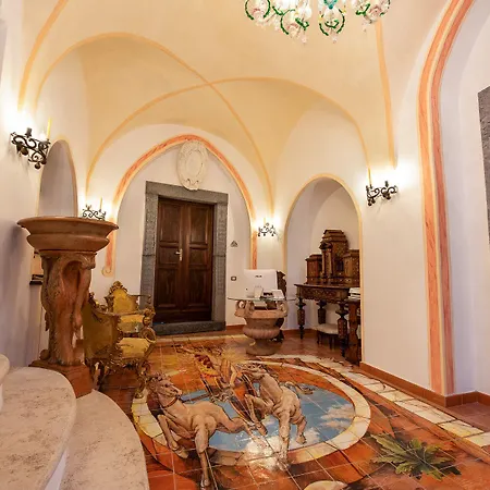 Barluzzi Oda ve Kahvaltı 4*